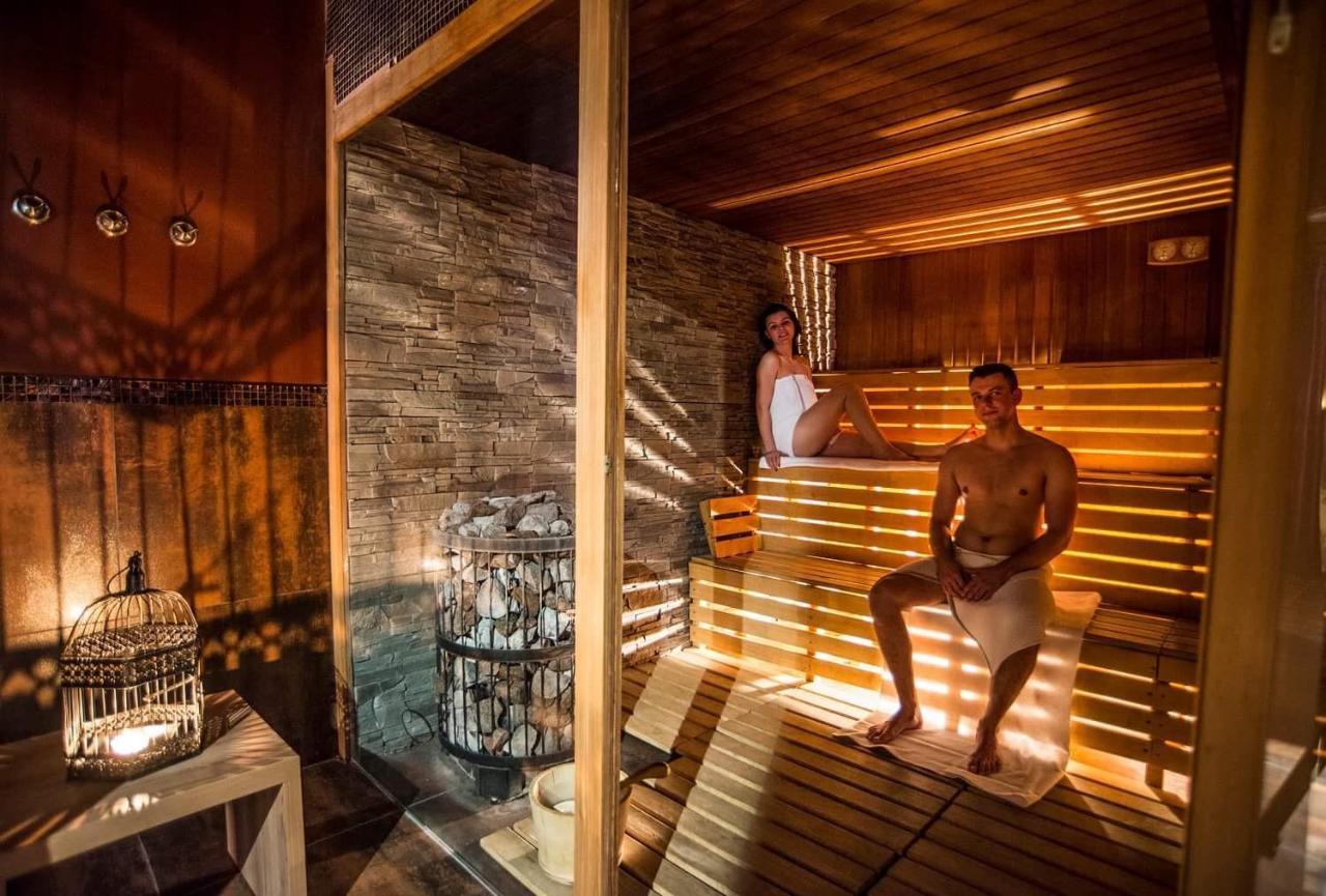 Hotel Bonifacio Spa&Sport Resort Sochocin Exterior photo
